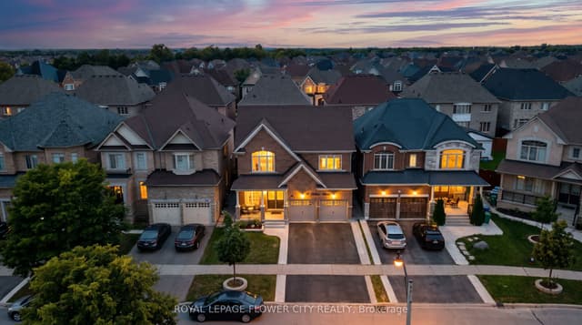 Detached at 19 Solstice Street, Brampton, ON L6P 3T5