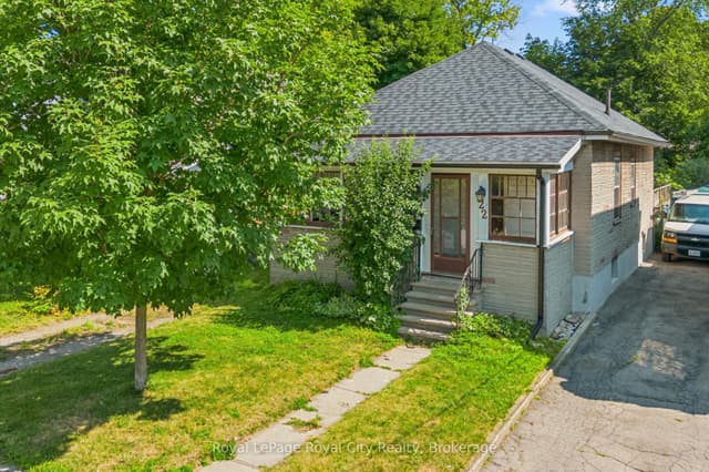 Detached at 22 Boult Avenue, Guelph, ON N1E 5W7