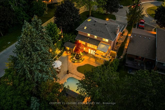 Detached at 1051 Chelsea Court, Oshawa, ON L1G 7R4