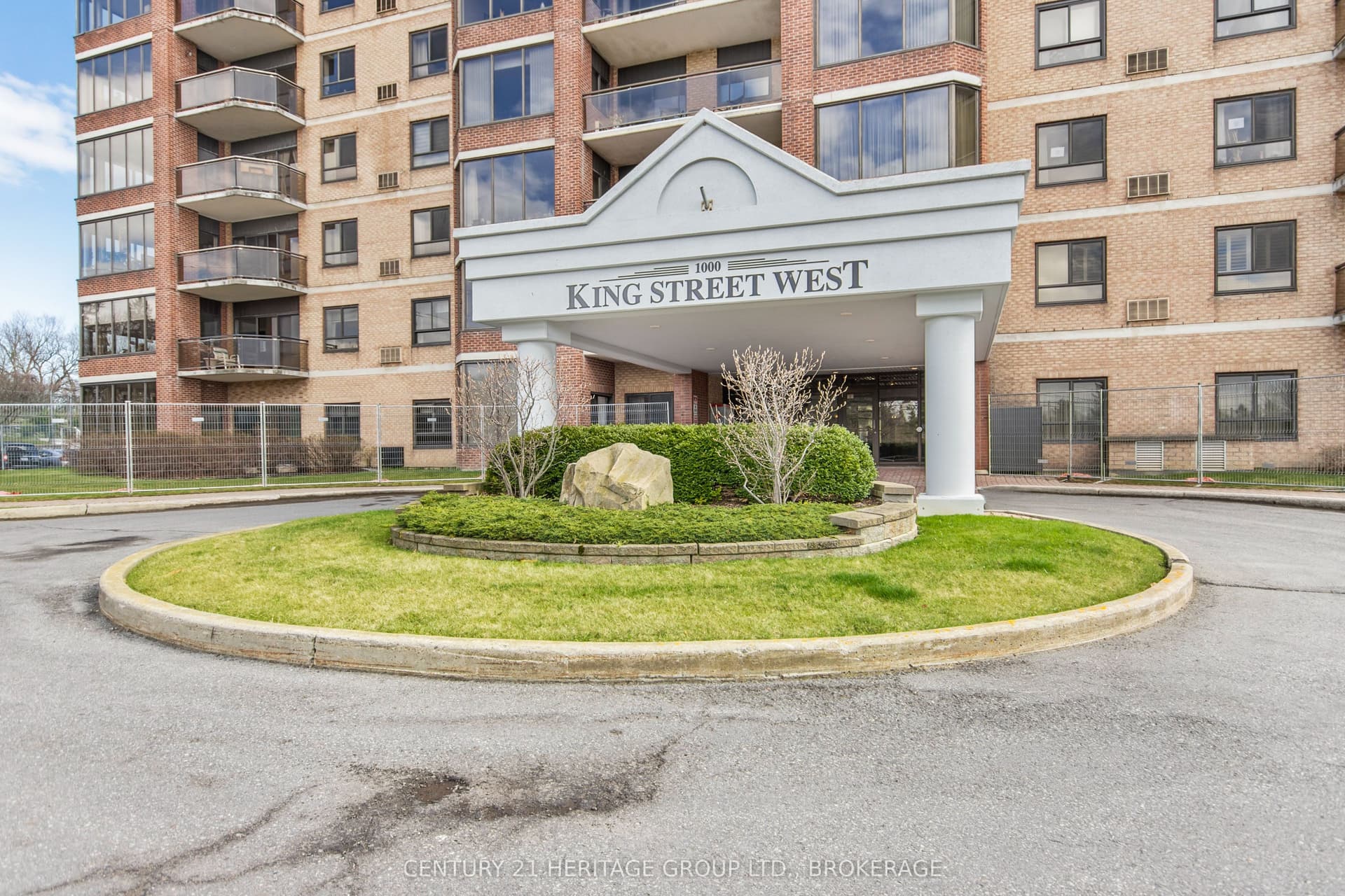 Suite 1202 · Floor 12, Unit 1202 · 1000 King St W