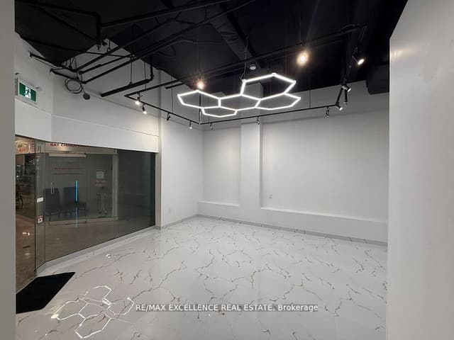 Commercial Retail at 222 Spadina Avenue 139, Toronto, ON M5T 3B3, Toronto C01