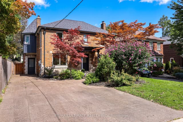 Detached at 10 Field Avenue, Toronto, ON M4G 1Y6, Toronto C11