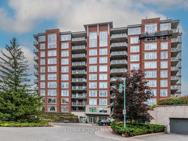 Condo Apartment at 136 Darlington Private 204, Hunt Club - Windsor Park Village and Area, ON K1V 0X6