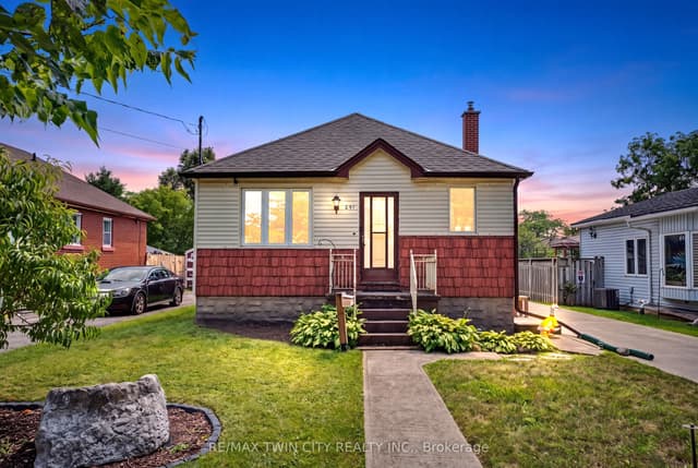 Detached at 291 Sheridan Street, Brantford, ON N3S 4R5