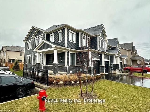 Condo Townhouse at 7789 Kalar Road 38, Niagara Falls, ON L2H 3T8