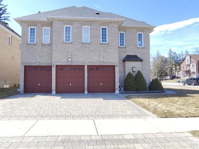 Detached at 67 Chantilly Crescent, Richmond Hill, ON L4C 0K1