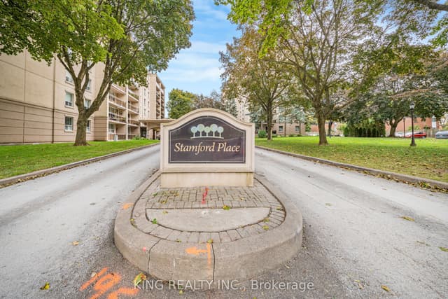 Condo Apartment at 6390 Huggins Street 107, Niagara Falls, ON L2J 1H1