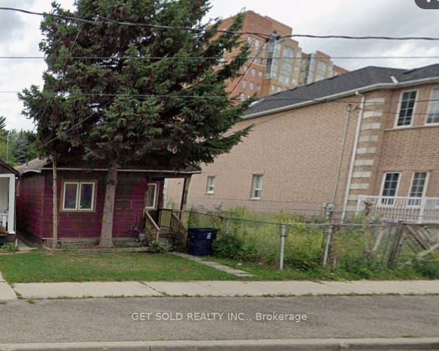 Detached at 918 Keele Street, Toronto, ON M6N 3E7, Toronto W03