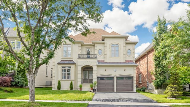 Detached at 368 Paradelle Drive, Richmond Hill, ON L4E 4R7