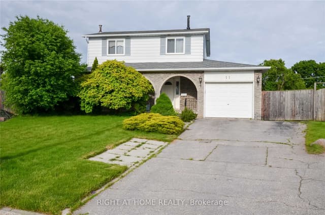 Detached at 11 Kinnison Court, Ajax, ON L1S 1K5