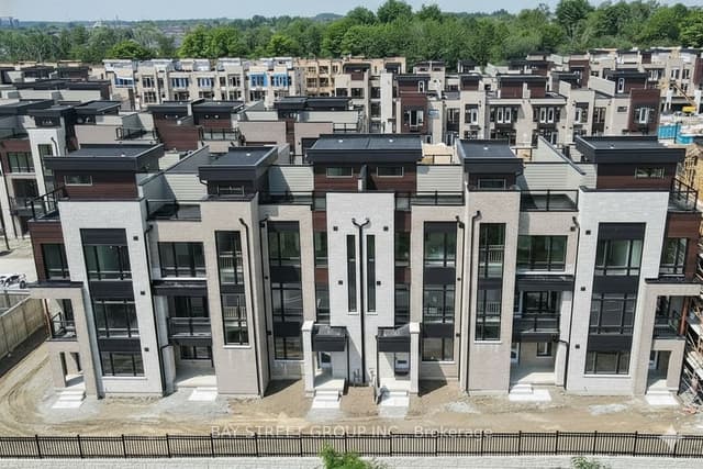 Att/Row/Townhouse at 51 Credit Lane, Richmond Hill, ON L4E 1G9