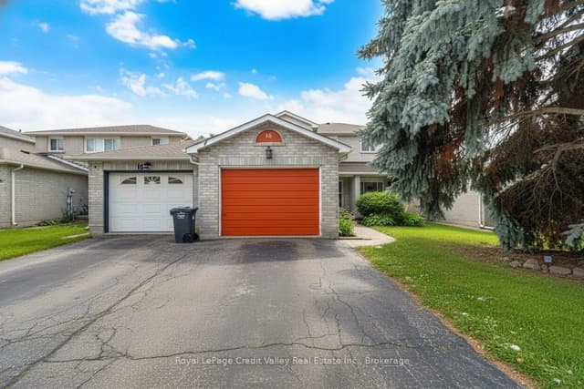 Att/Row/Townhouse at 18 Silverstream Road, Brampton, ON L6Z 3W5