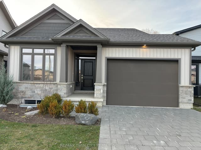 Detached at 668 Chelton Road, London South, ON N6M 0A1