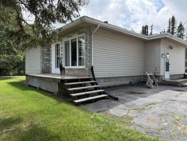 5377 Highway 11 N/A