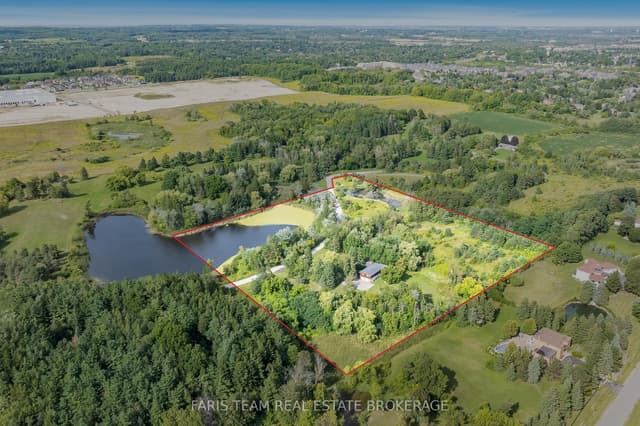 Detached at 175 South Summit Farm Road, King, ON L7B 1J8