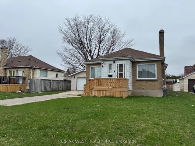 Detached at 1512 Rushland Avenue, London East, ON N5V 1X5
