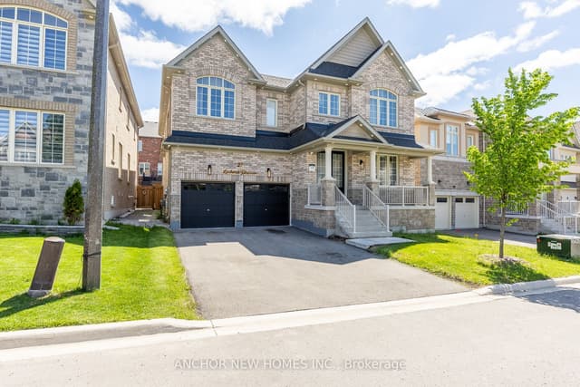Detached at 27 Balsdon Hollow, East Gwillimbury, ON L9N 0Y7