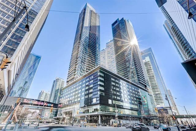 Condo Apartment at 55 Bremner Boulevard 1507, Toronto, ON M5J 0A6, Toronto C01