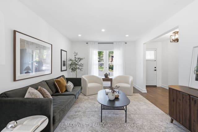 Condo Townhouse at 6650 Falconer Drive 112, Mississauga, ON L5N 1B5