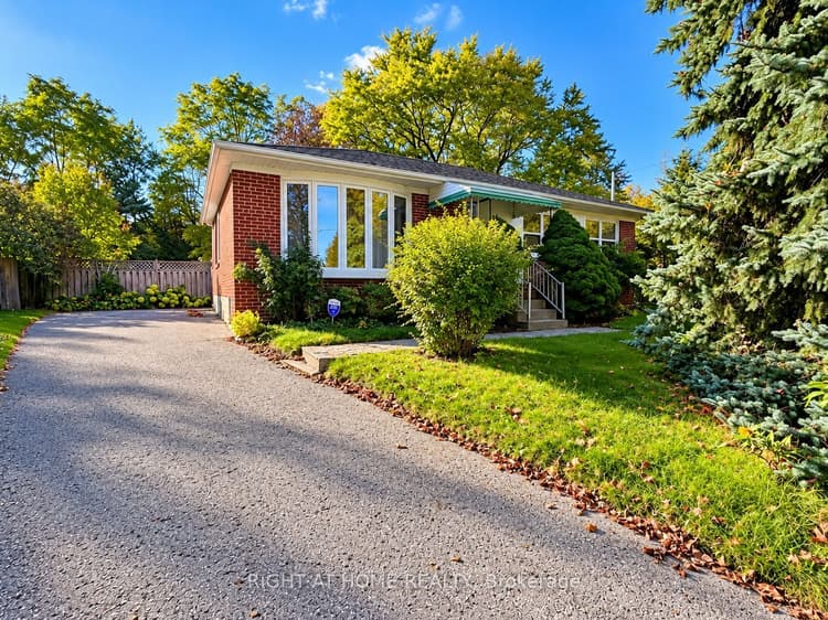 72 Monkswood Crescent
