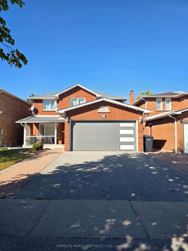 Detached at 37 Coronation Circle, Brampton, ON L6Z 4B1