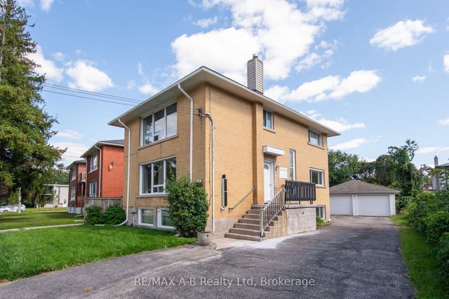 Triplex at 727 FREDERICK Street, Kitchener, ON N2B 2B3