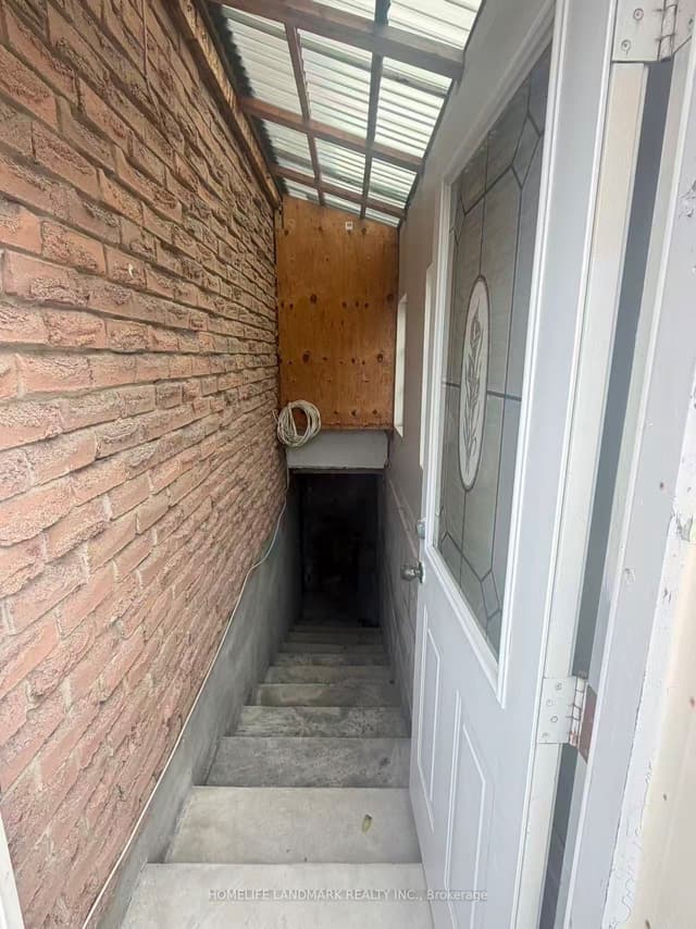 Link at 8 Fullerton Crescent BSMT, Markham, ON L3R 3G5