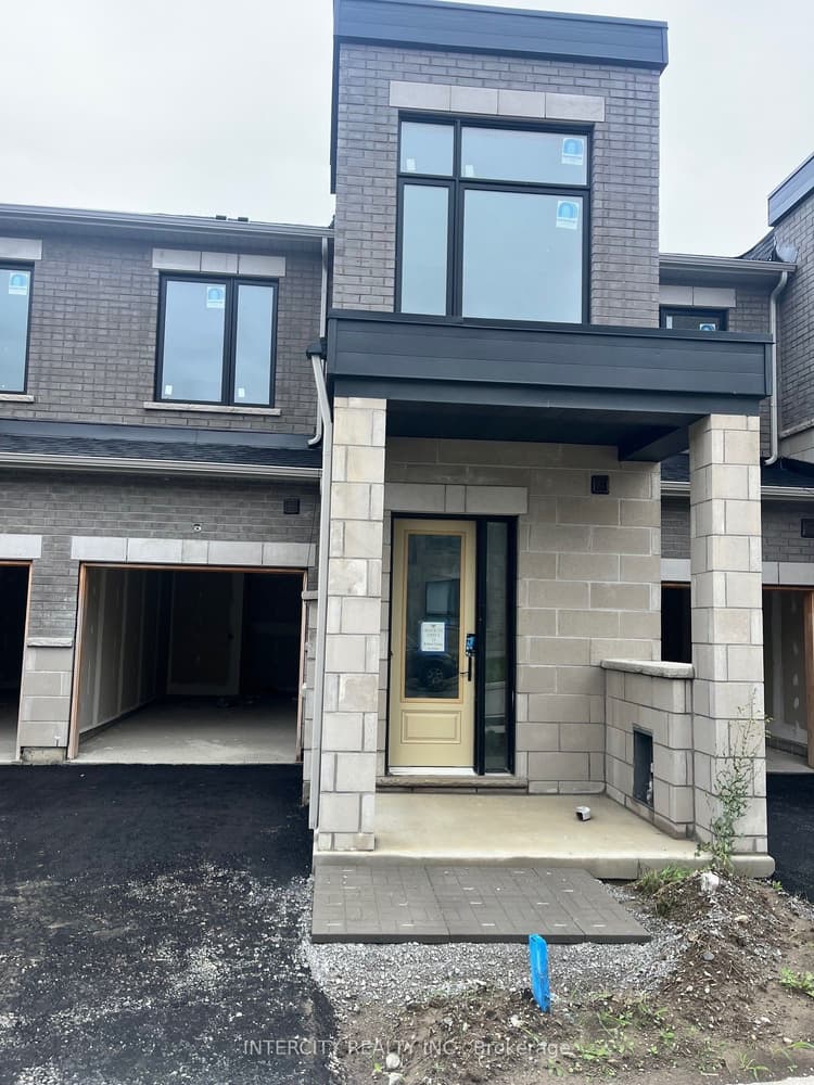 13 Robert Eaton Avenue