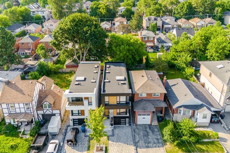 10A Holmstead Avenue
