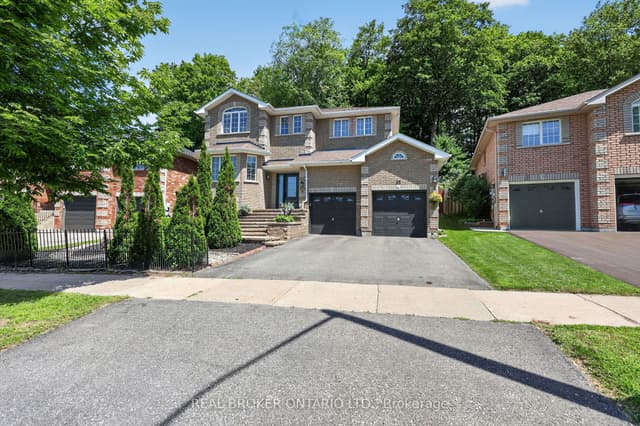 Detached at 35 Bloom Crescent, Barrie, ON L4N 0S8
