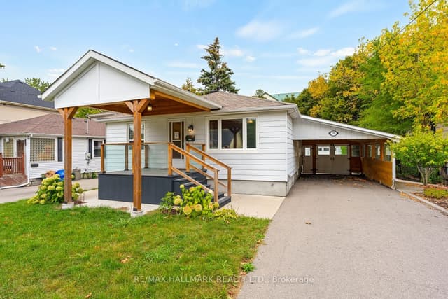 Detached at 245 Elmwood Avenue, Richmond Hill, ON L4C 1L3
