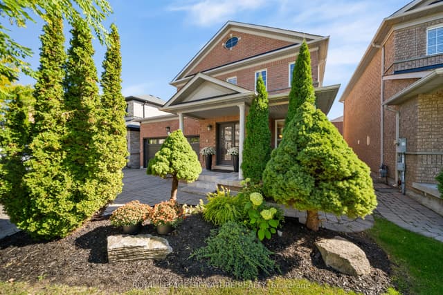 Detached at 19 Dace Drive, Vaughan, ON L4H 2C2
