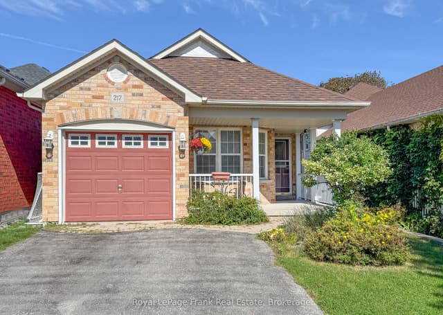 Detached at 217 Cornish Drive, Clarington, ON L1E 3H4