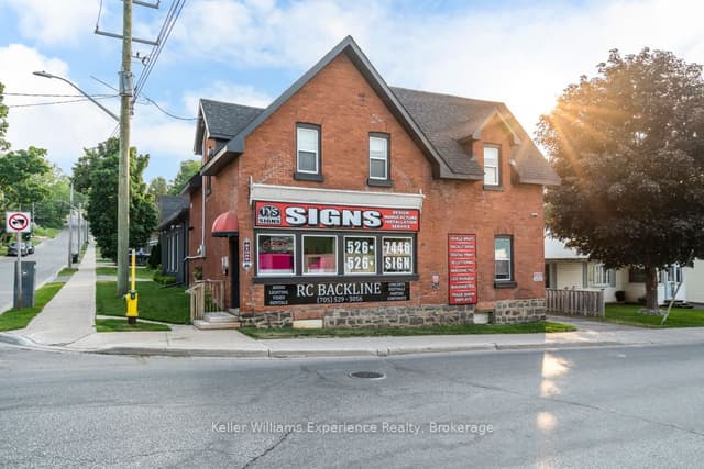 Store W Apt/Office at 206 Fourth Street, Midland, ON L4R 3T4