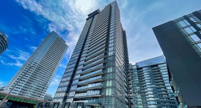 Condo Apartment at 80 Queens Wharf Road 2007, Toronto, ON M5V 0J3, Toronto C01