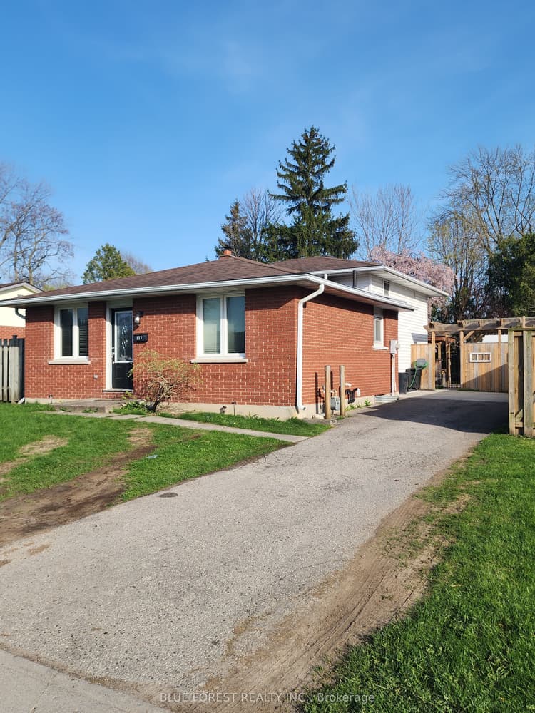 221 Admiral Drive