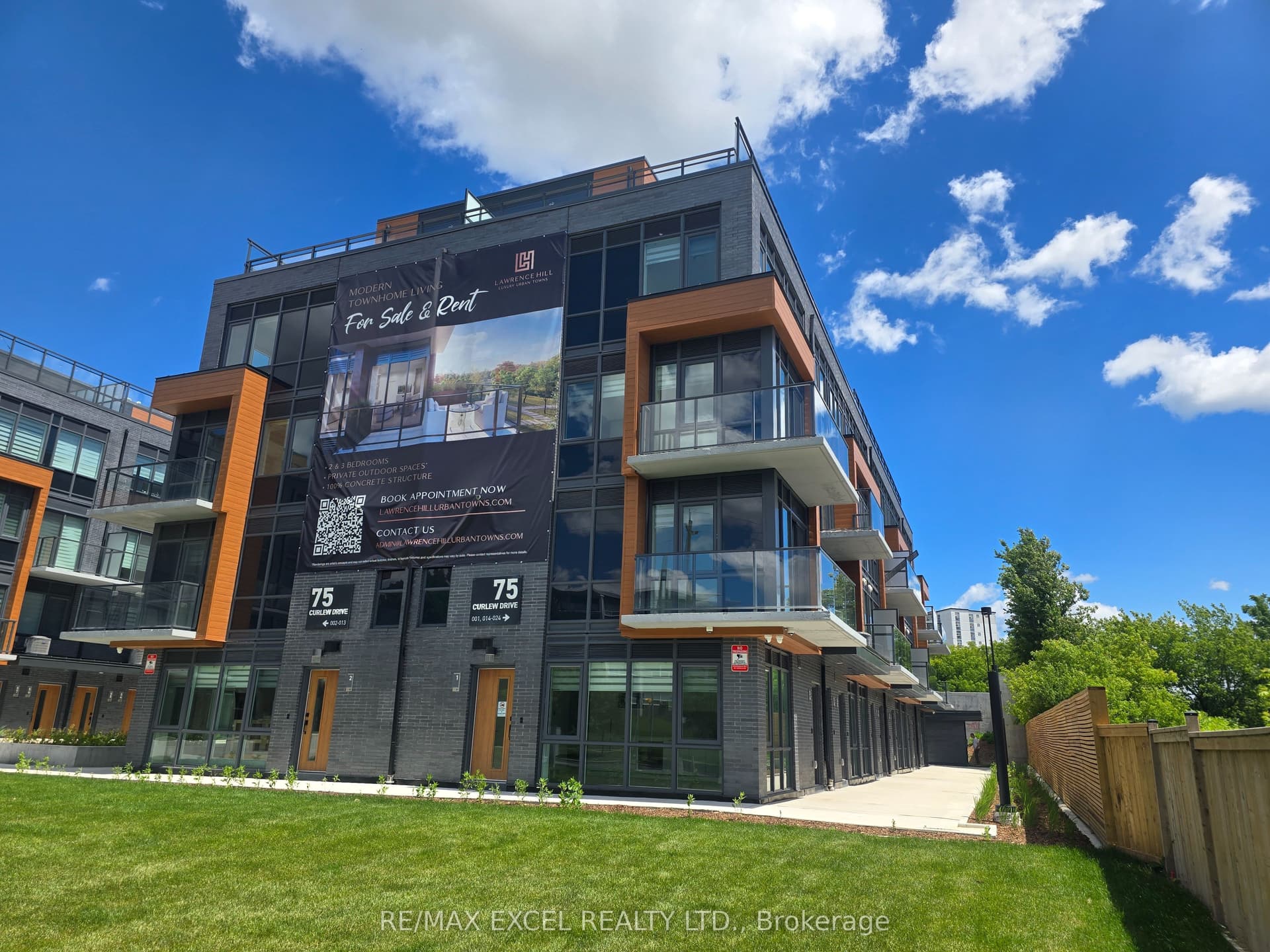 Suite 15, Unit 15 · 75 Curlew Dr