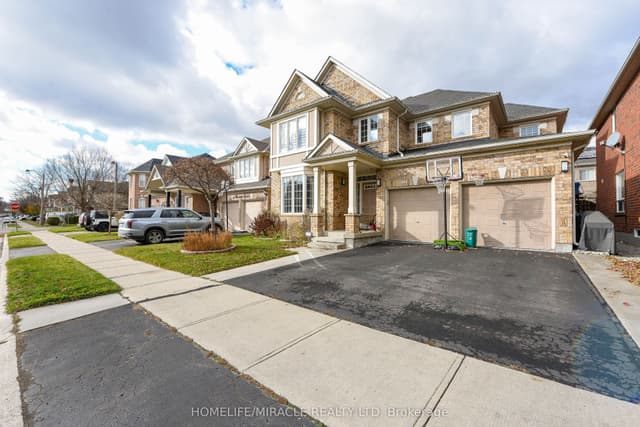 Detached at 6 Mendoza Drive, Brampton, ON L7A 3M3