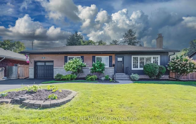 Detached at 21 Loma Drive, Hamilton, ON L8G 2W6