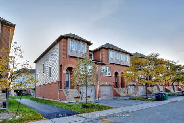 Condo Townhouse at 5030 Heatherleigh Avenue 118, Mississauga, ON L5V 2G7