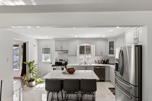 Detached at 23 Thomas Street, Cobourg, ON K9A 1K1