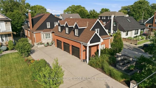 Detached at 573 Beach Boulevard, Hamilton, ON L8H 6X8
