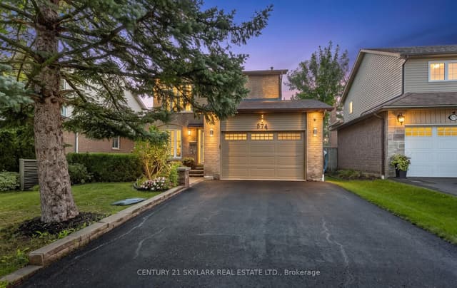 Detached at 574 Sunnyvale Crescent, Milton, ON L9T 4N2