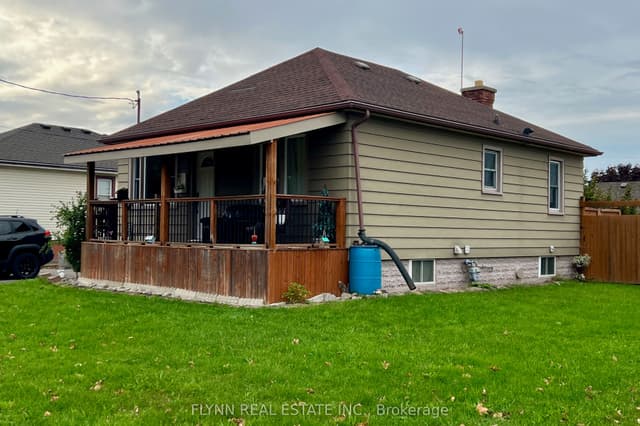 Detached at 438 BELL Street, Port Colborne, ON L3K 1K2
