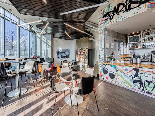 Sale Of Business at 215 Fort York Boulevard, Toronto, ON M5V 4A2, Toronto C01