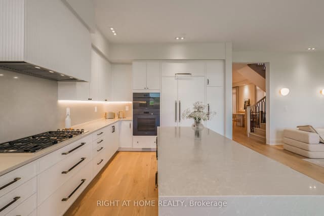 Detached at 26 Misted Breeze Street, Brampton, ON L6Y 6M1