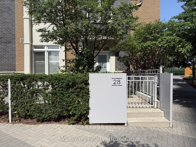 Condo Townhouse at 370 Square One Drive 128(28), Mississauga, ON L5B 0E6