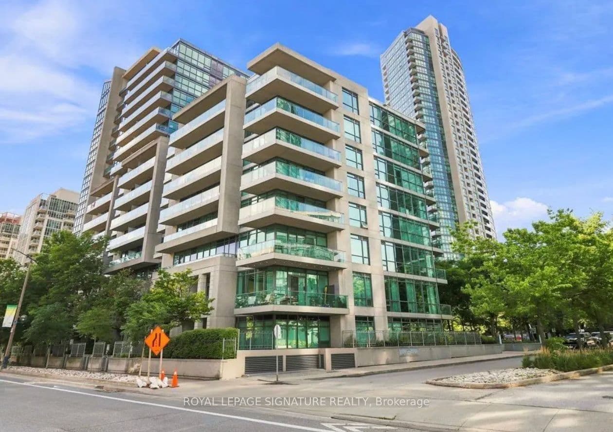 Suite 358 · Floor 3, Unit 358 · 209 Fort York Blvd