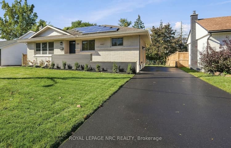 106 JACOBSON Avenue