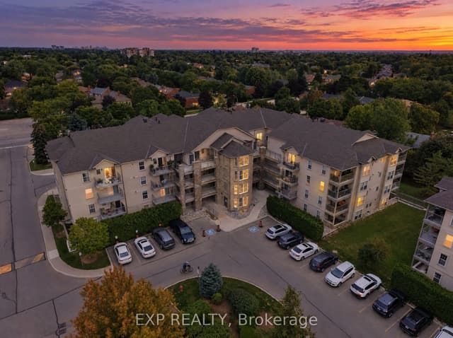Condo Apartment at 1440 Bishops Gate 206, Oakville, ON L6M 4M9